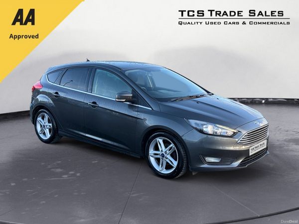 Ford Focus Hatchback, Diesel, 2017, Grey