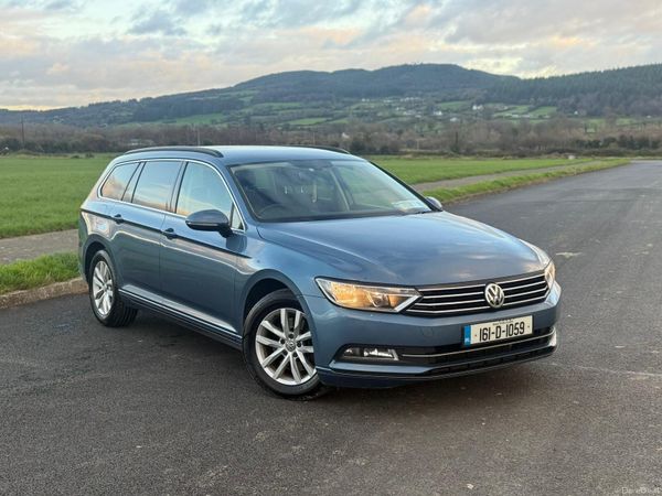 Volkswagen Passat Estate/Jeep, Diesel, 2016, Blue