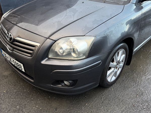 Toyota Avensis Saloon, Petrol, 2006, Grey