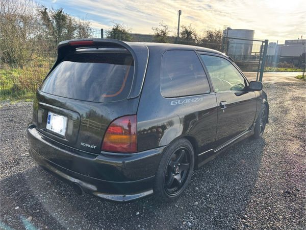 Toyota Starlet Hatchback, Petrol, 1996, Black