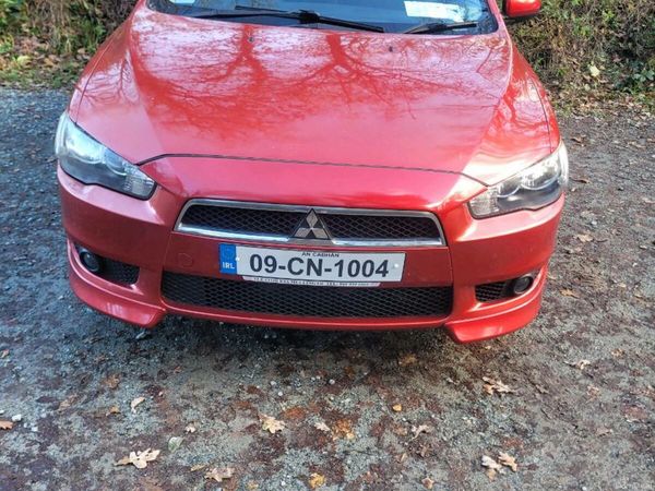 Mitsubishi Lancer Saloon, Petrol, 2009, Red