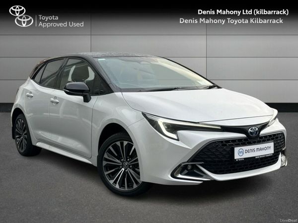 Toyota Corolla Hatchback, Petrol Hybrid, 2025, White