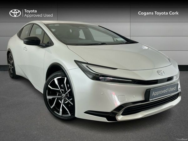 Toyota Prius Hatchback, Petrol Plug-in Hybrid, 2023, White