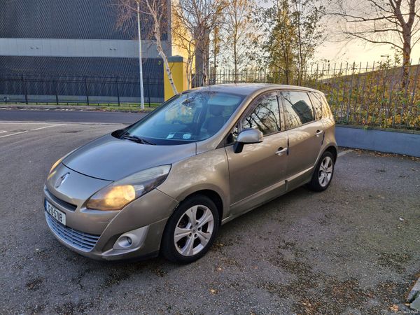 Renault Scenic MPV, Diesel, 2012, Beige