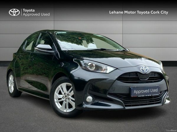 Toyota Yaris Hatchback, Petrol Hybrid, 2022, Black