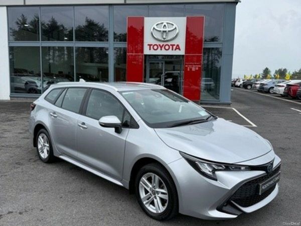 Toyota Corolla Estate, Petrol Hybrid, 2022, Silver