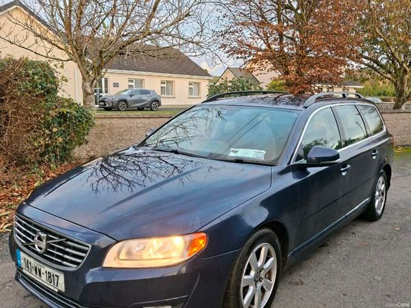 Volvo V70 Estate, Diesel, 2014, Blue