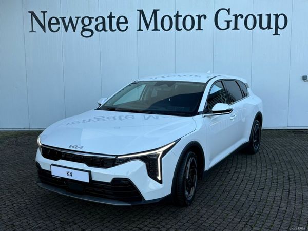 Kia K4 Hatchback, Petrol, 2025, White