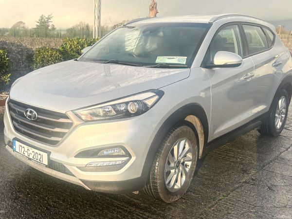 Hyundai Tucson SUV, Diesel, 2017, Silver