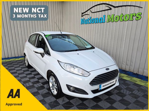 Ford Fiesta Hatchback, Petrol, 2014, White