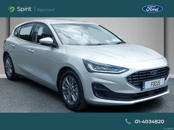Ford Focus Hatchback, Petrol Hybrid, 2025, Grey