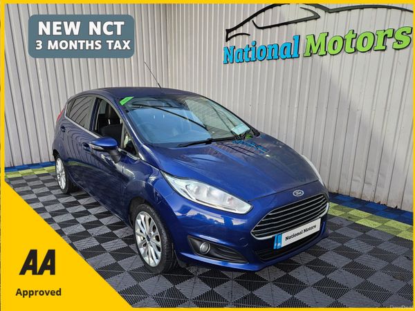 Ford Fiesta Hatchback, Petrol, 2015, Blue