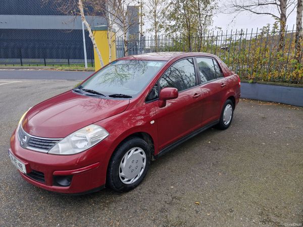 Nissan Tiida Saloon, Petrol, 2008, Red