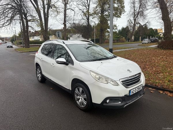 Peugeot 2008 Hatchback, Petrol, 2014, White