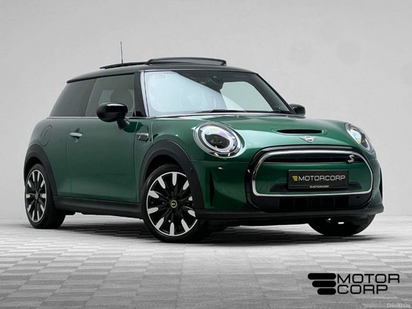 Mini Cooper Hatchback, Electric, 2023, Green