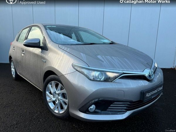 Toyota Auris Hatchback, Petrol Hybrid, 2016, Bronze