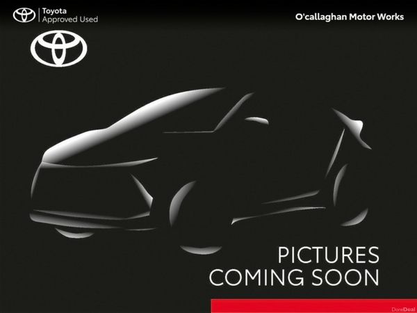 Toyota Avensis Saloon, Diesel, 2016, Silver