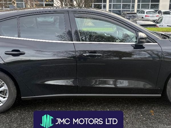 Ford Focus Hatchback, Petrol Hybrid, 2025, Black
