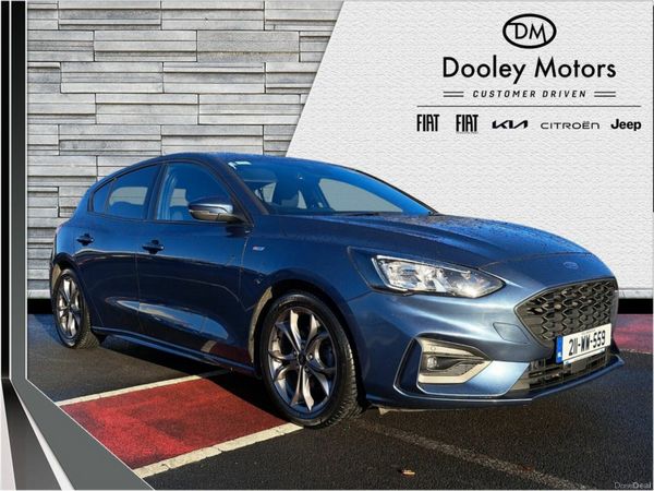 Ford Focus Hatchback, Diesel, 2021, Blue