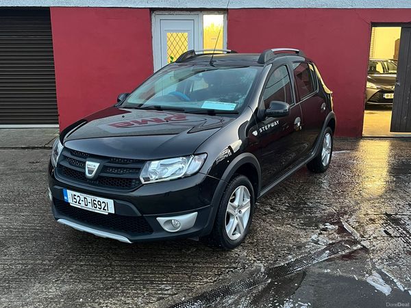 Dacia Sandero Stepway Hatchback, Diesel, 2015, Black
