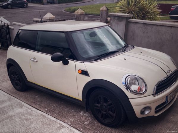 Mini One Hatchback, Diesel, 2012, White
