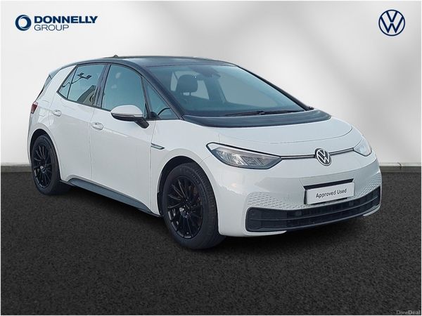 Volkswagen ID.3 Hatchback, Electric, 2022, White