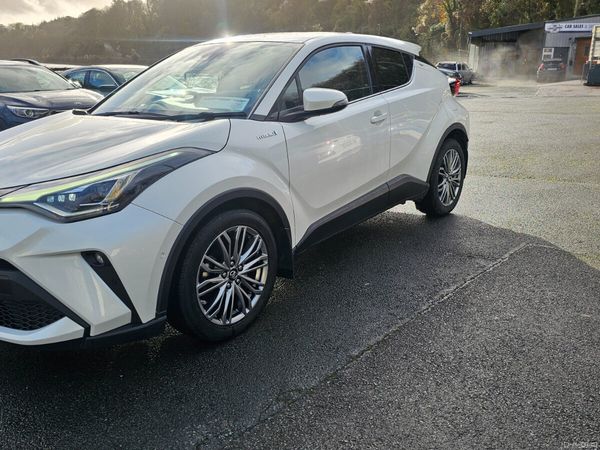 Toyota C-HR Hatchback, Petrol Hybrid, 2022, White