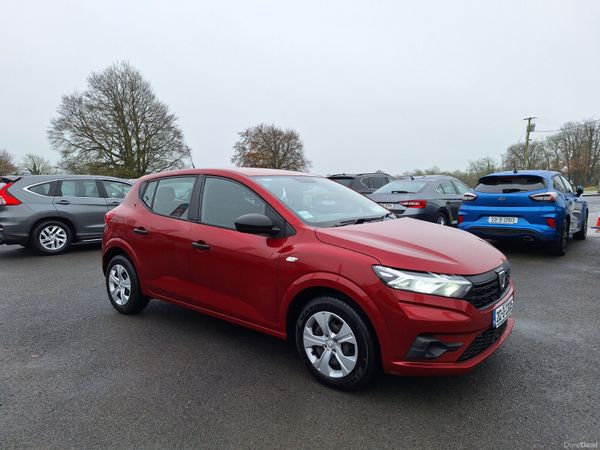 Dacia Sandero Hatchback, Petrol, 2021, Red