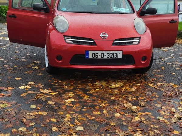 Nissan Micra Hatchback, Petrol, 2006, Red