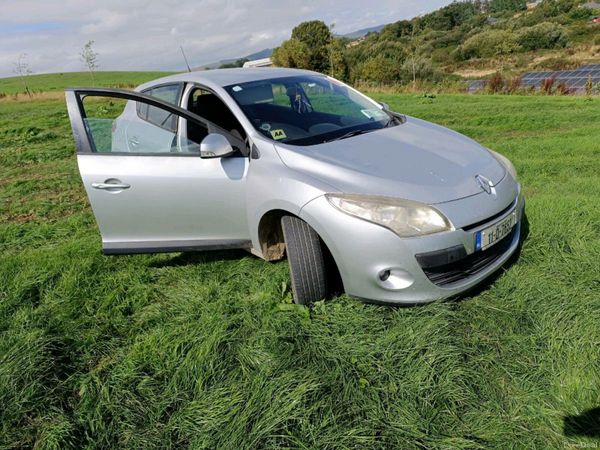 Renault Megane Hatchback, Diesel, 2011, Silver
