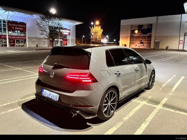 Volkswagen Golf Hatchback, Petrol, 2019, Grey