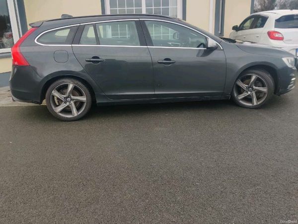Volvo V60 Estate, Diesel, 2016, Grey