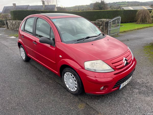 Citroen C3 Hatchback, Petrol, 2008, Red