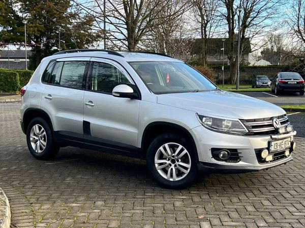 Volkswagen Tiguan SUV, Diesel, 2013, Silver