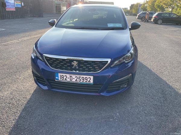 Peugeot 308 Hatchback, Petrol, 2018, Blue