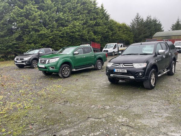 Mitsubishi L200 Crew Cab, Diesel, 2014, Black