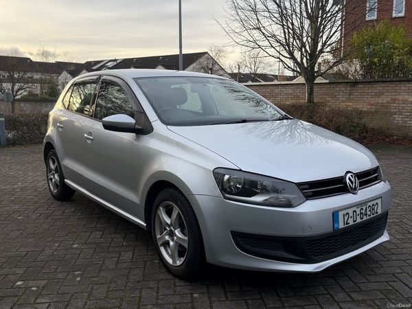 Volkswagen Polo Hatchback, Petrol, 2012, Silver