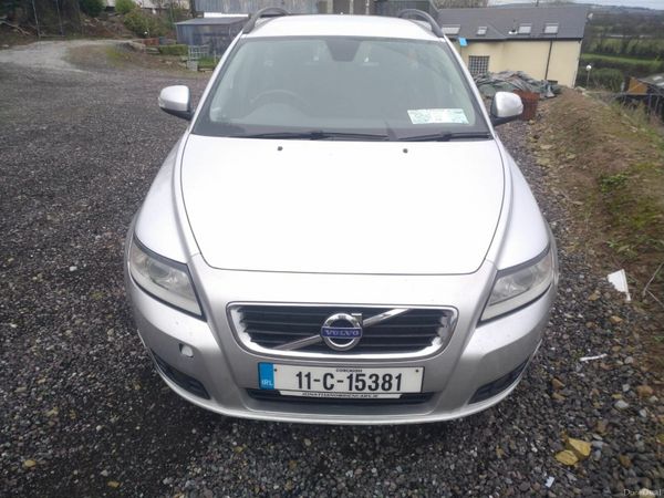 Volvo V50 Estate, Diesel, 2011, Silver