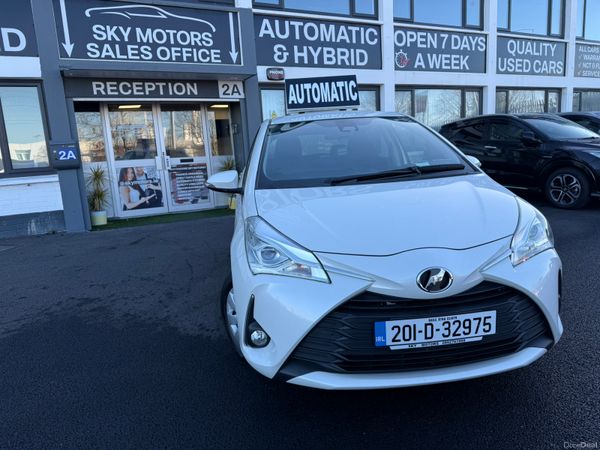 Toyota Yaris Hatchback, Petrol, 2020, White