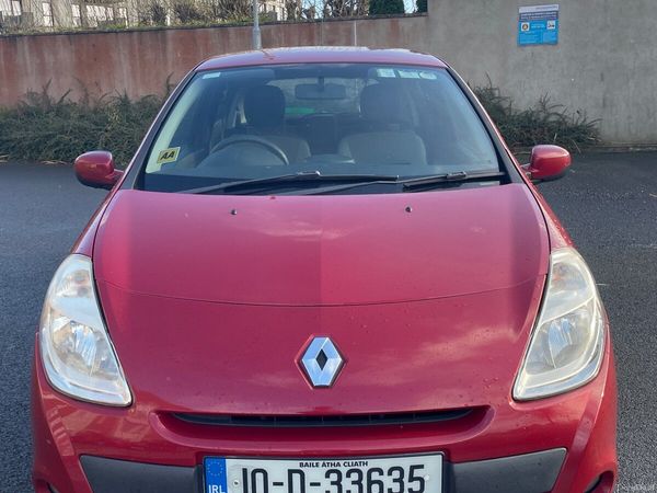 Renault Clio Hatchback, Ethanol Petrol, 2010, Red
