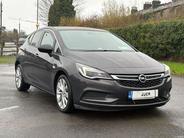 Opel Astra Hatchback, Diesel, 2016, Grey