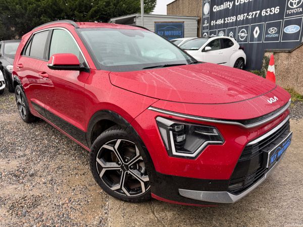 Kia Niro SUV, Petrol Hybrid, 2024, Red