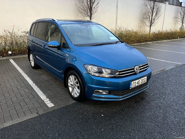 Volkswagen Touran MPV, Diesel, 2017, Blue