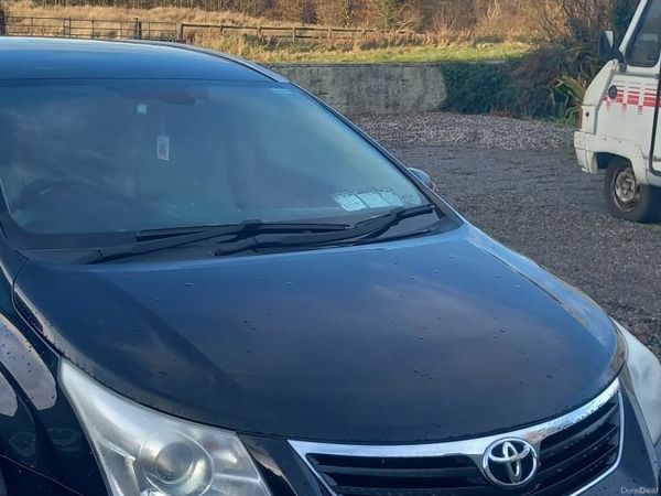 Toyota Avensis Estate, Diesel, 2011, Black