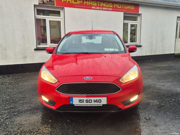 Ford Focus Hatchback, Diesel, 2015, Red