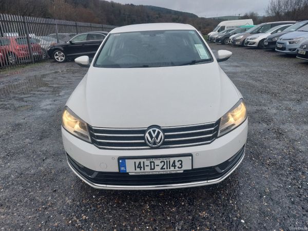 Volkswagen Passat Saloon, Diesel, 2014, White