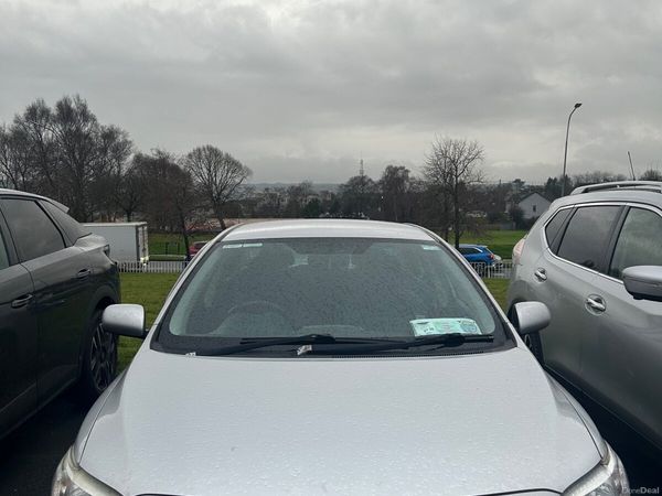 Toyota Corolla Saloon, Petrol, 2008, Silver