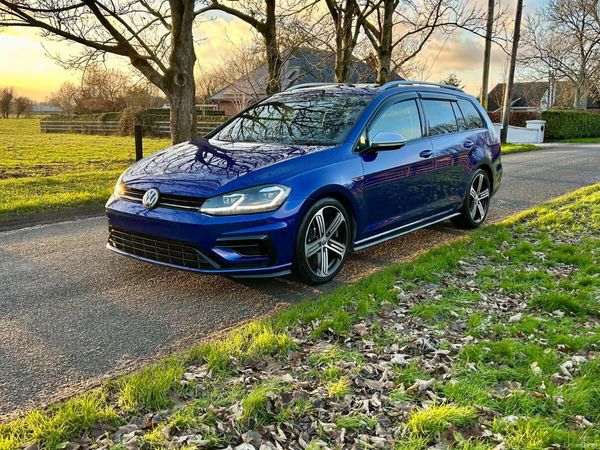 Volkswagen Golf Estate, Petrol, 2018, Blue