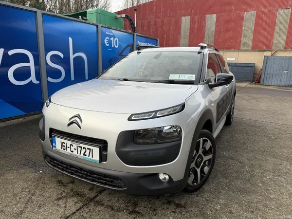 Citroen C4 Cactus Hatchback, Petrol, 2016, Silver