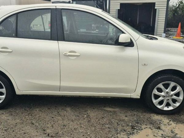 Nissan Micra Hatchback, Petrol, 2015, White